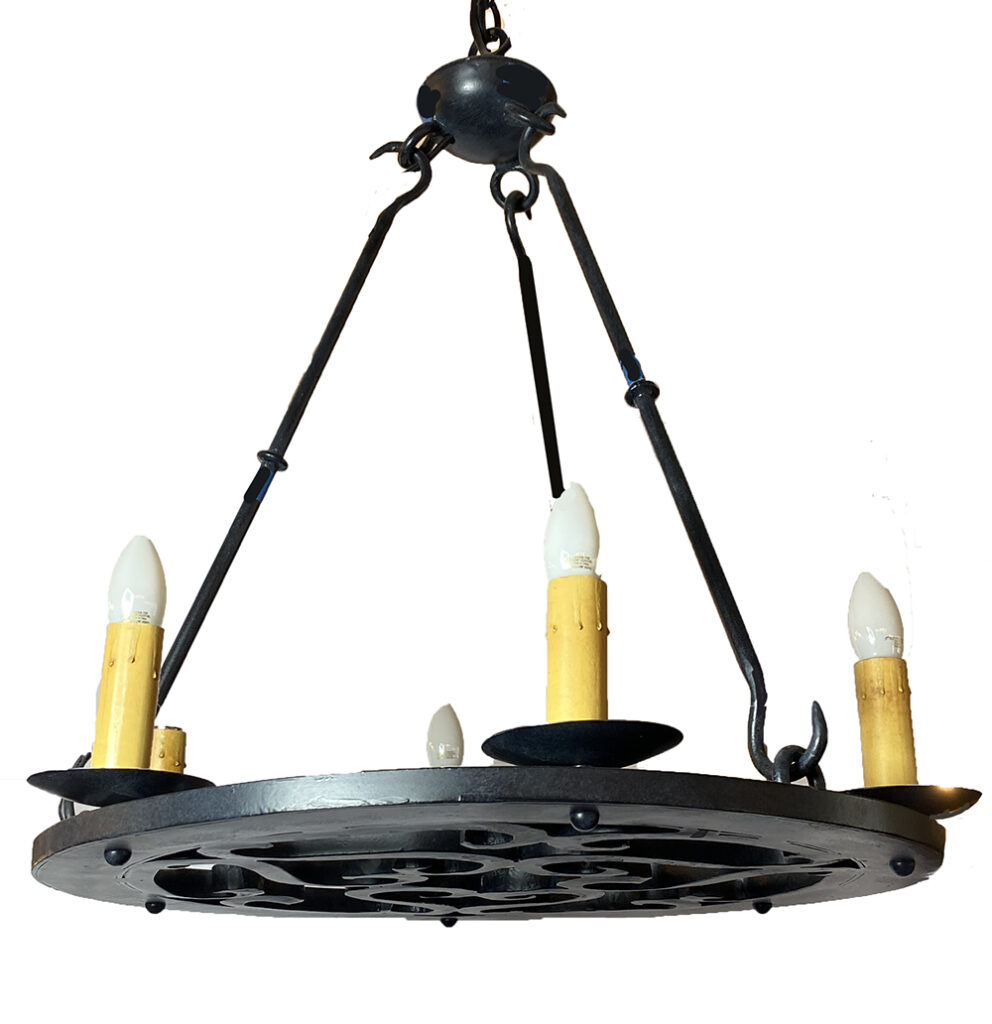 Essex Chandelier – Steven Handelman Studios