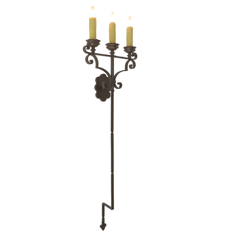 Maise.long.tail.3lt.sconce