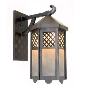 Outdoor Iron Lantern Builders Line-Linden 9" short wall bracket