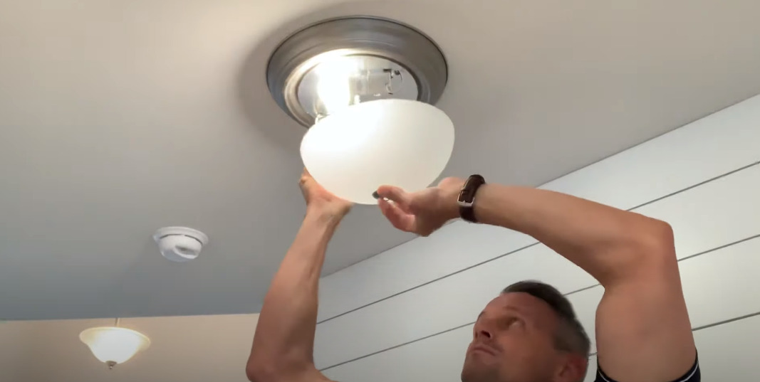 how to change light bulb in flush mount ceiling fixture